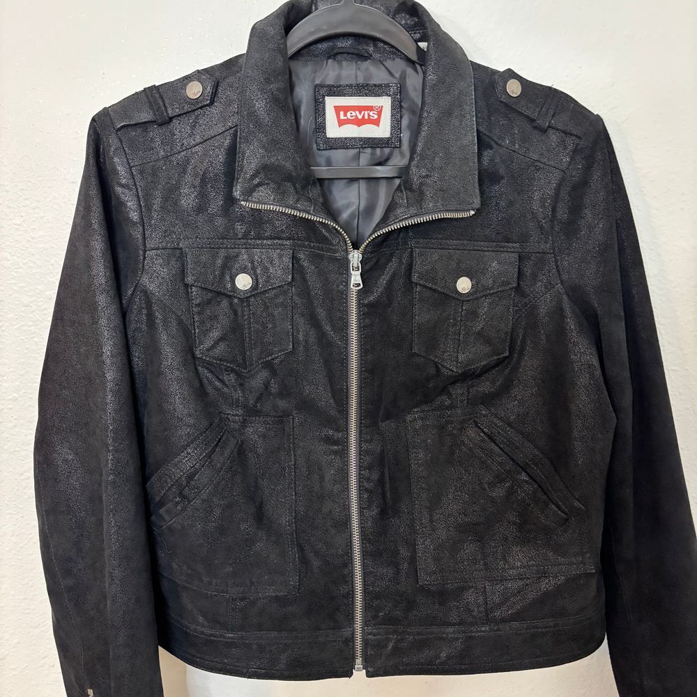 HTF Levi's Buffalo Leather Trucker Jacket Black Sz PXL